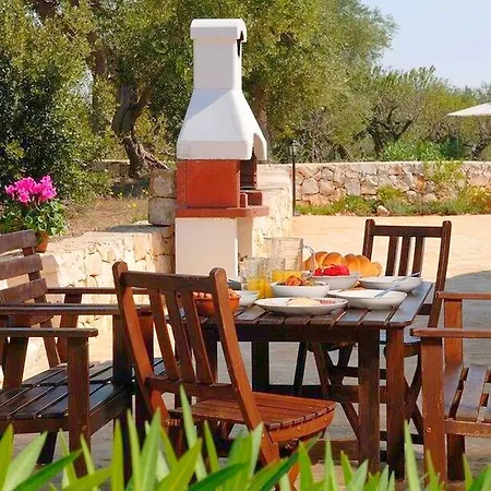Holiday Trullo Gemelli