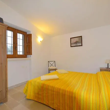 Holiday Trullo Gemelli بيت للعطل كاستيلانا غروتي