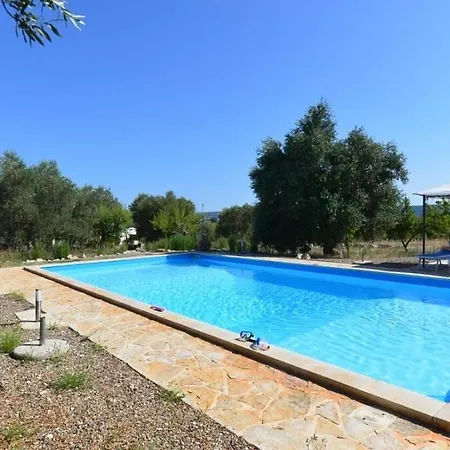 Holiday Trullo Gemelli بيت للعطل كاستيلانا غروتي